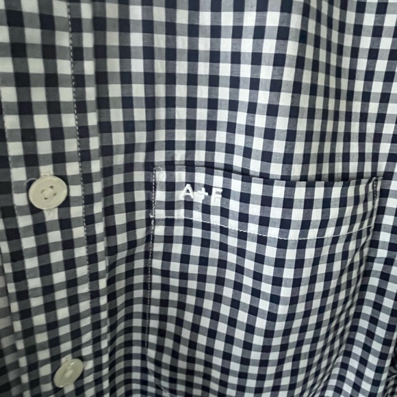 Men’s Abercrombie & Fitch Navy check buttondown size L - Picture 4 of 4